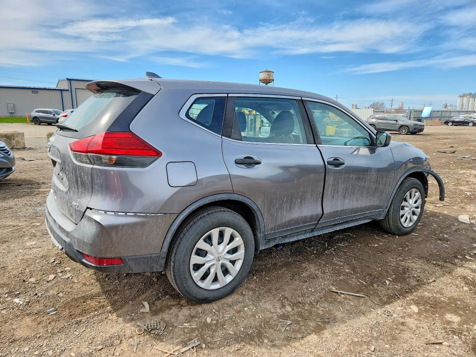 Продаж на аукціоні авто 2017 Nissan Rogue, vin: KNMAT2MV0HP558852, номер лоту: 49323036