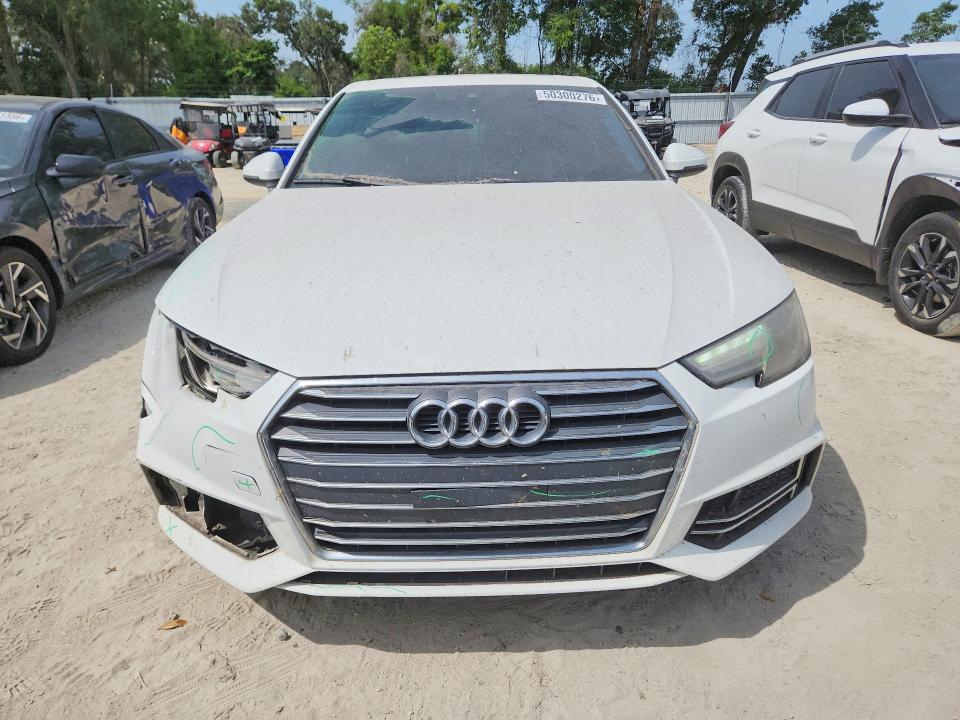 50300276 :رقم المزاد ، WAUKMAF40JA082219 vin ، 2018 Audi A4 مزاد بيع