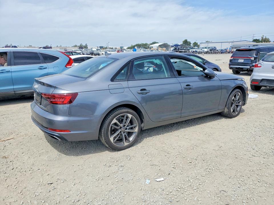 Продаж на аукціоні авто 2019 Audi A4, vin: WAUGMAF44KA109820, номер лоту: 49250866