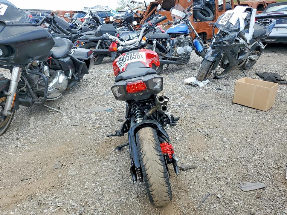 50965856 :رقم المزاد ، LBBPEA038MBC23698 vin ، 2021 Benelli Tnt Series مزاد بيع