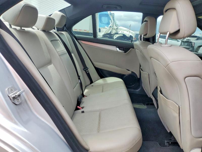 Продаж на аукціоні авто 2011 Mercedes-benz C, vin: WDDGF5EB8BR154223, номер лоту: 46776026
