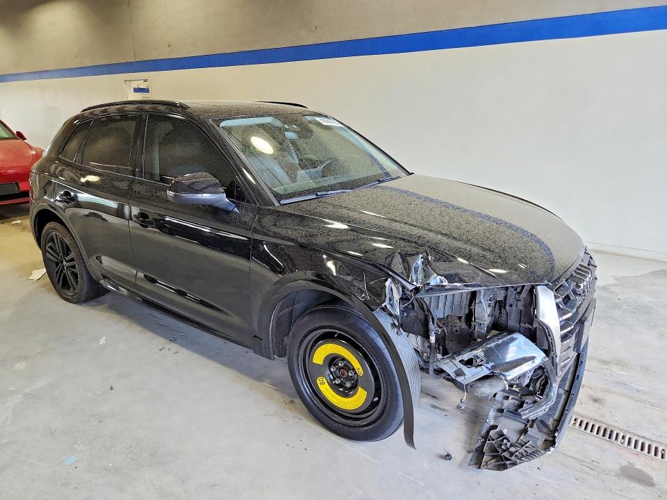 Продажа на аукционе авто 2018 Audi Q5, vin: WA1BNAFYXJ2132700, номер лота: 49940766