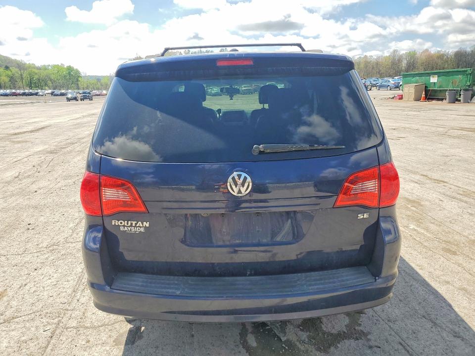 50241396 :رقم المزاد ، 2C4RVABG4DR725184 vin ، 2013 Volkswagen Routan مزاد بيع