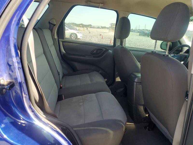 51760406 :رقم المزاد ، 1FMYU02Z55KB35520 vin ، 2005 Ford Escape مزاد بيع