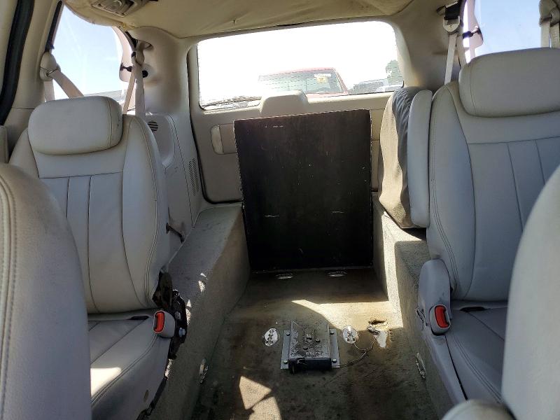 2006 Chrysler Town & Country მანქანა იყიდება აუქციონზე, vin: 2A4GP54L36R631829, აუქციონის ნომერი: 50459816