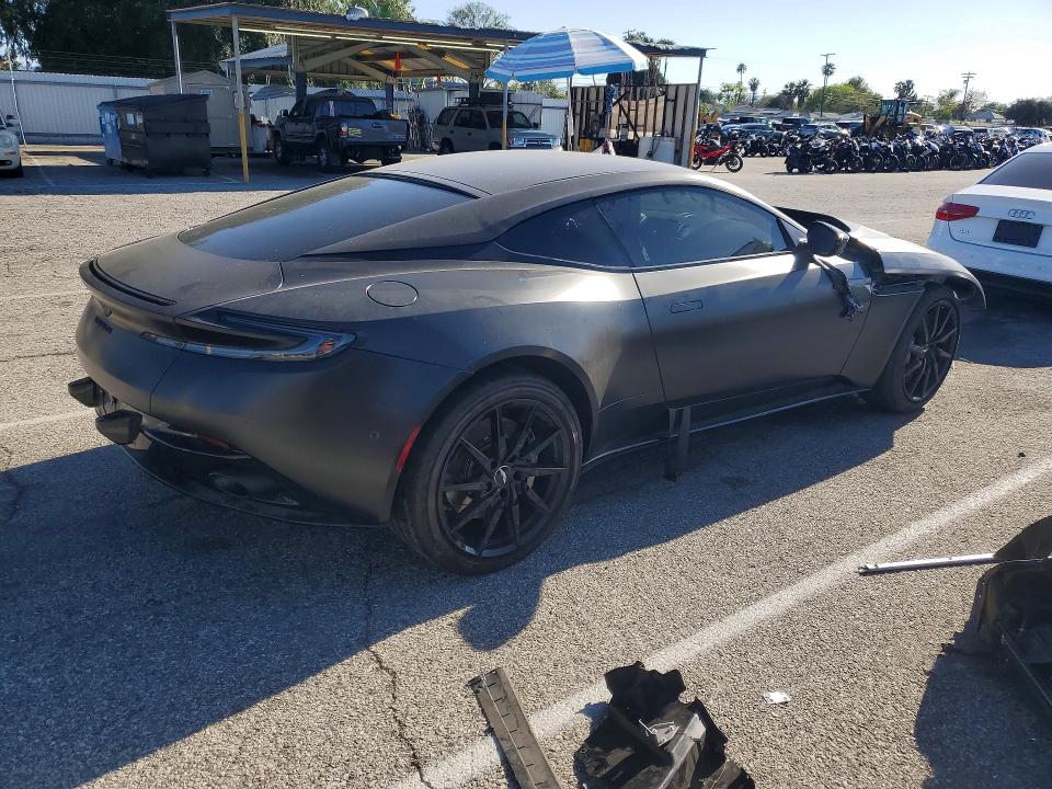 Продаж на аукціоні авто 2021 Aston Martin Db11, vin: SCFRMFAW0MGL10410, номер лоту: 48907006