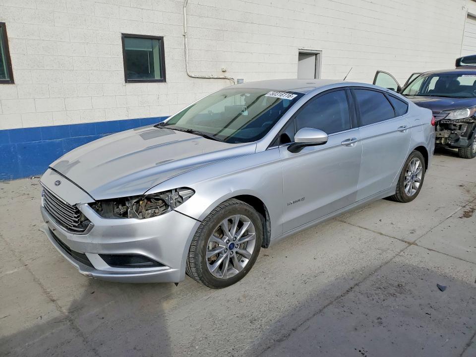 Продаж на аукціоні авто 2017 Ford Fusion, vin: 3FA6P0LU4HR325949, номер лоту: 50316116