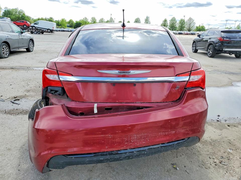 Продаж на аукціоні авто 2014 Chrysler 200 4d S, vin: 1C3CCBBG9EN178806, номер лоту: 51687216