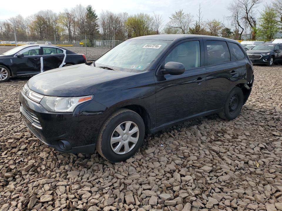 49447216 :رقم المزاد ، JA4AD2A35EZ001011 vin ، 2014 Mitsubishi Outlander مزاد بيع