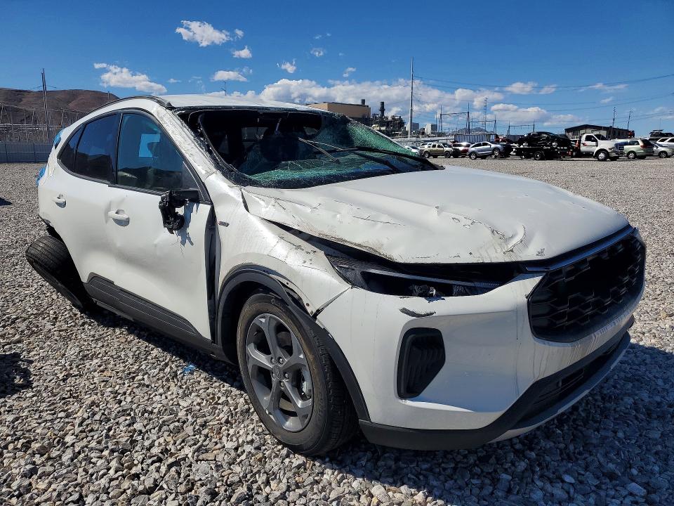 Продажа на аукционе авто 2026 Ford Escape, vin: 1FMCU0MN4TUA32689, номер лота: 49838126