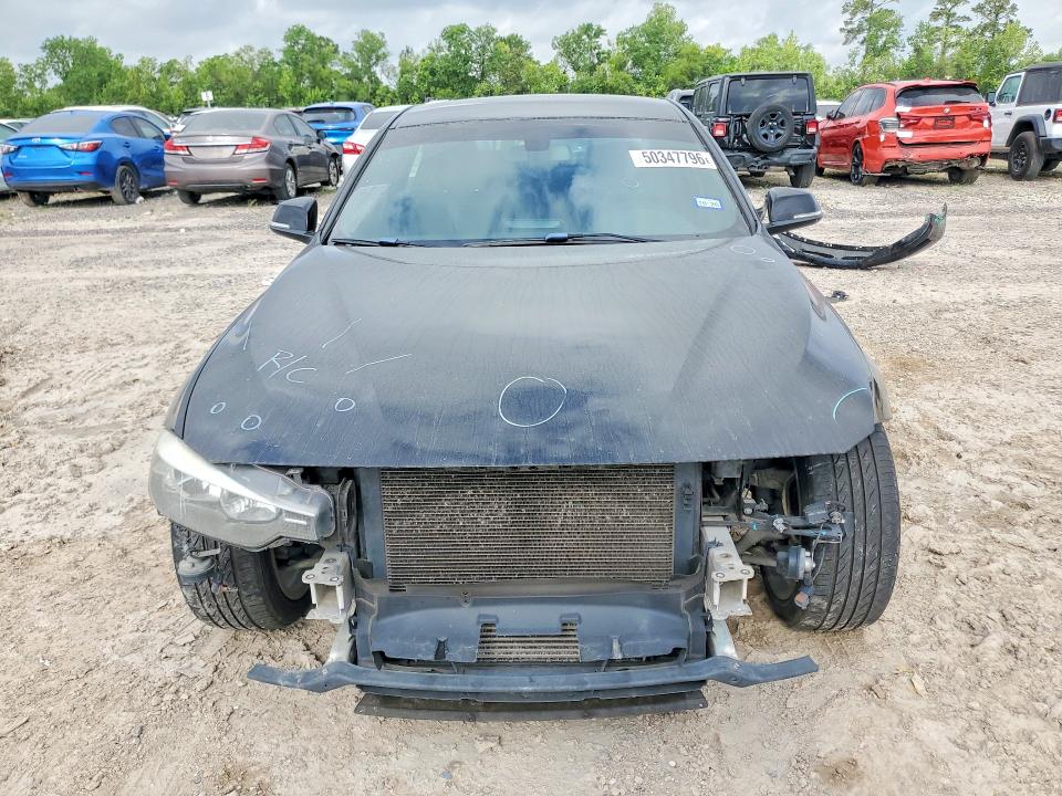 50347796 :رقم المزاد ، WBA3B1C58EK135174 vin ، 2014 Bmw 320 مزاد بيع