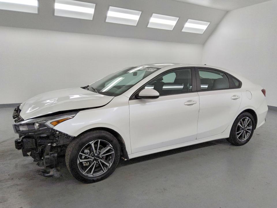 51443956 :رقم المزاد ، 3KPF24AD1PE650096 vin ، 2023 Kia Forte مزاد بيع