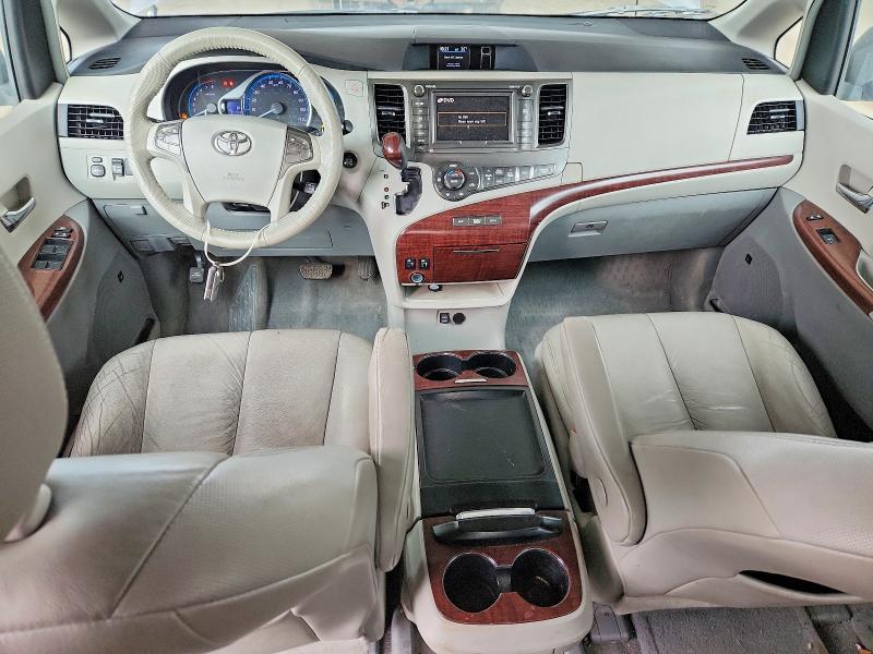 Aukcja sprzedaży 2011 Toyota Sienna, vin: 5TDDK3DC0BS001537, numer aukcji: 49181306