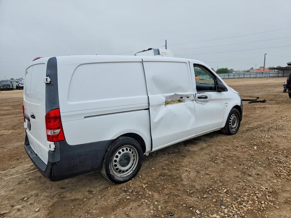 51679966 :رقم المزاد ، WD3PG2EA1H3284752 vin ، 2017 Mercedes-benz Metris مزاد بيع