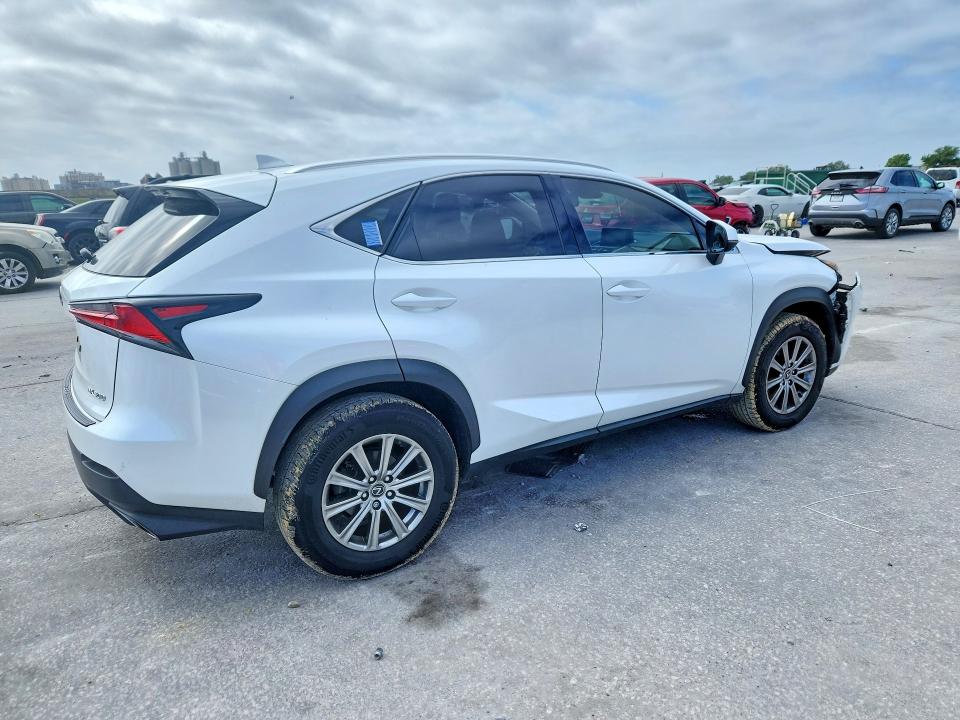 2020 Lexus Nx 300 მანქანა იყიდება აუქციონზე, vin: JTJAARBZ3L2174832, აუქციონის ნომერი: 48970926