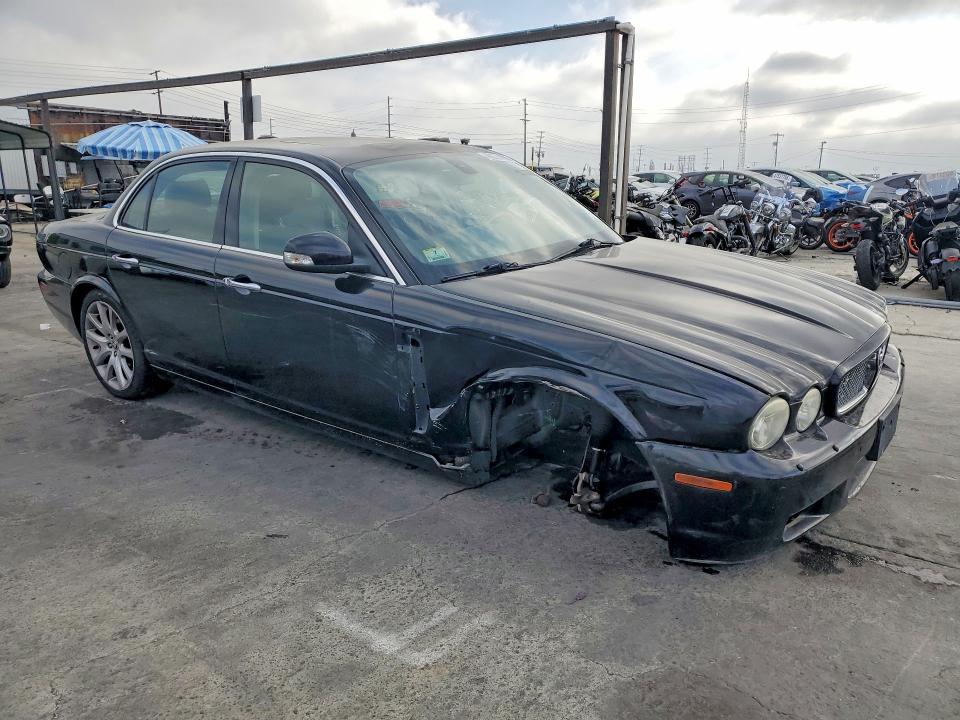 Продаж на аукціоні авто 2008 Jaguar Xj8, vin: SAJWA71BX8SH26257, номер лоту: 49033206