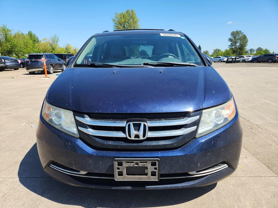 50996636 :رقم المزاد ، 5FNRL5H2XEB015700 vin ، 2014 Honda Odyssey مزاد بيع