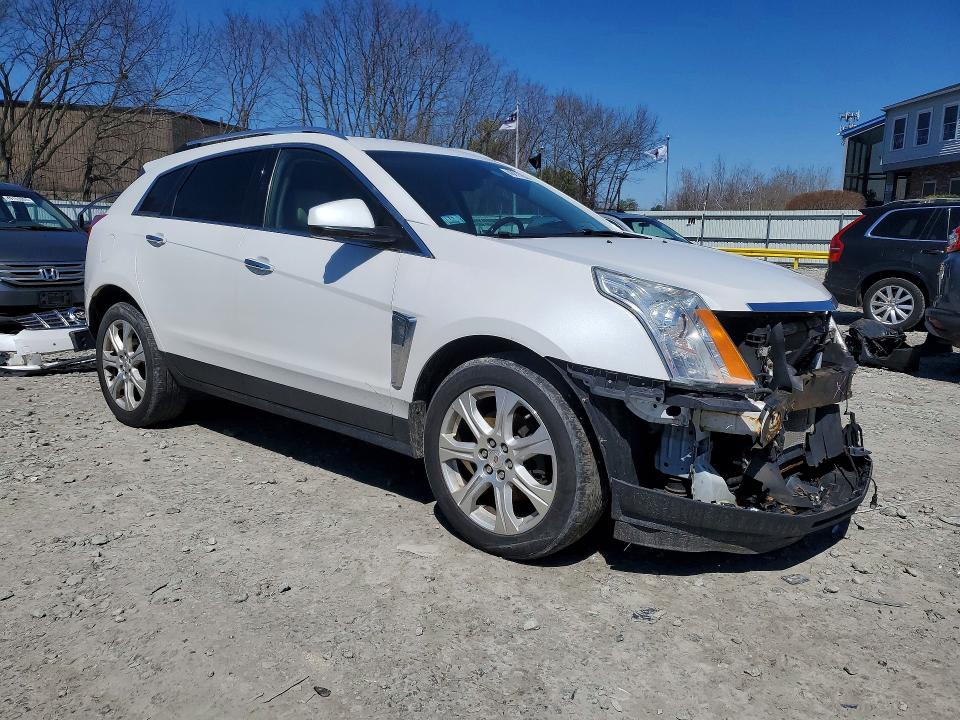 2014 Cadillac Srx მანქანა იყიდება აუქციონზე, vin: 3GYFNFE38ES569304, აუქციონის ნომერი: 48817046