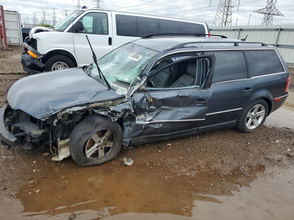 51488646 :رقم المزاد ، WVWYH63B84E086968 vin ، 2004 Volkswagen Passat مزاد بيع