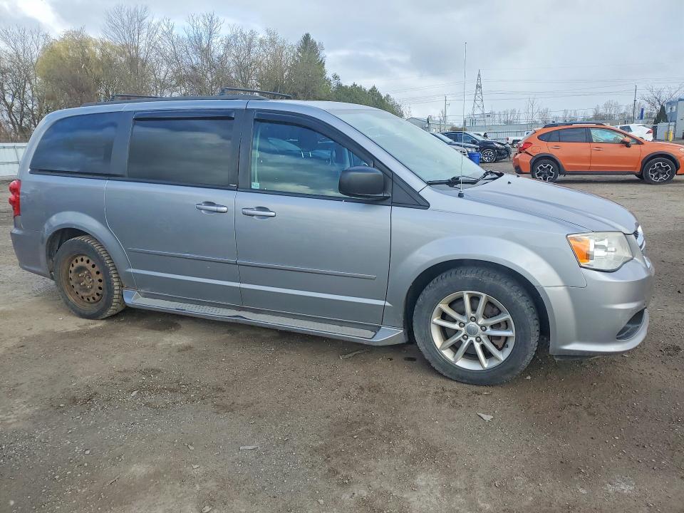 2013 Dodge Grand Caravan მანქანა იყიდება აუქციონზე, vin: 2C4RDGBG1DR702032, აუქციონის ნომერი: 50346716