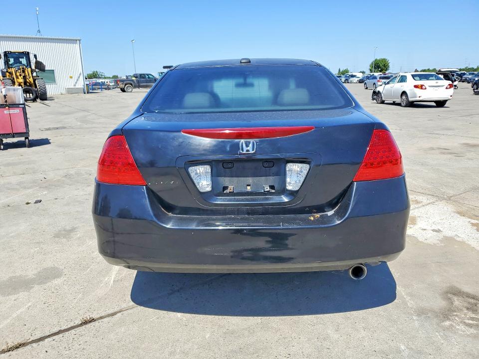 Aukcja sprzedaży 2007 Honda Accord, vin: JHMCM568X7C002065, numer aukcji: 51707966