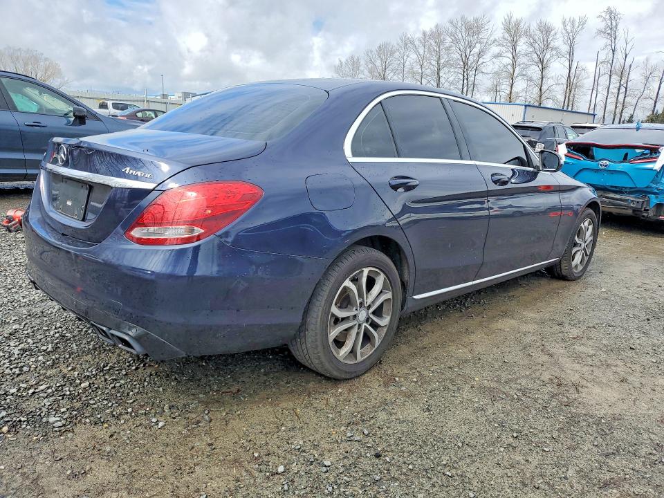 48451286 :رقم المزاد ، 55SWF4KB8FU073740 vin ، 2015 Mercedes-benz C مزاد بيع