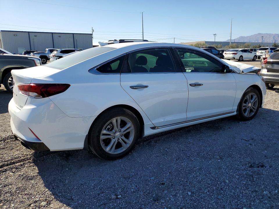 49085756 :رقم المزاد ، 5NPE34AF4JH711759 vin ، 2018 Hyundai Sonata مزاد بيع
