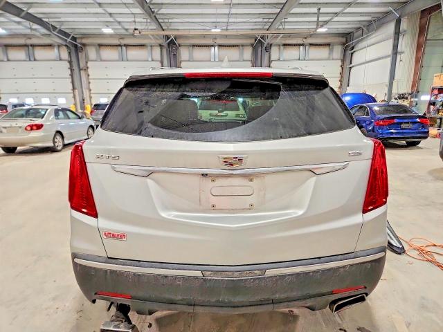 49332446 :رقم المزاد ، 1GYKNBRSXHZ183144 vin ، 2017 Cadillac Xt5 مزاد بيع