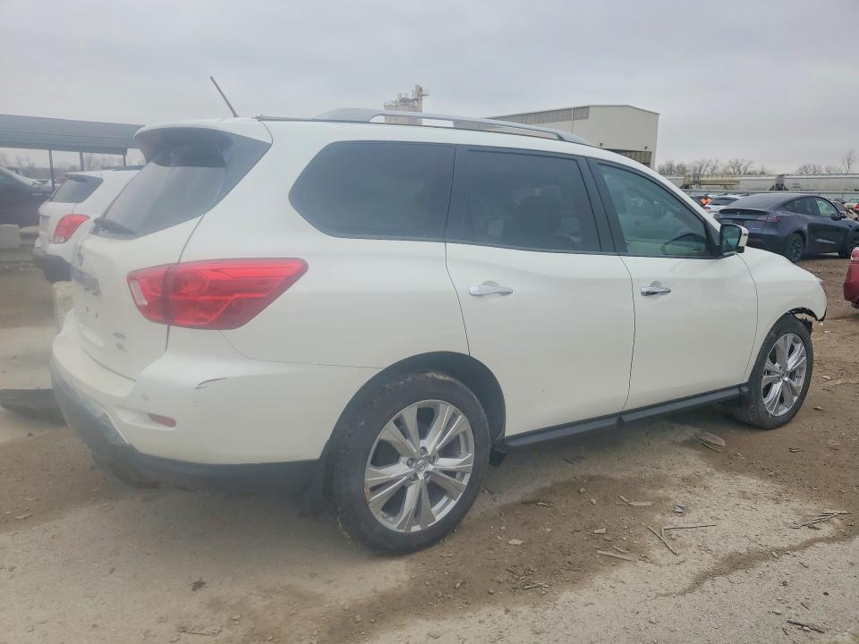 Продажа на аукционе авто 2018 Nissan Pathfinder, vin: 5N1DR2MM9JC655236, номер лота: 48332156