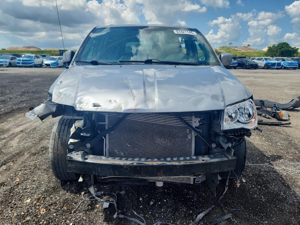 Продажа на аукционе авто 2018 Dodge Grand Caravan, vin: 2C4RDGCG2JR326824, номер лота: 51421146