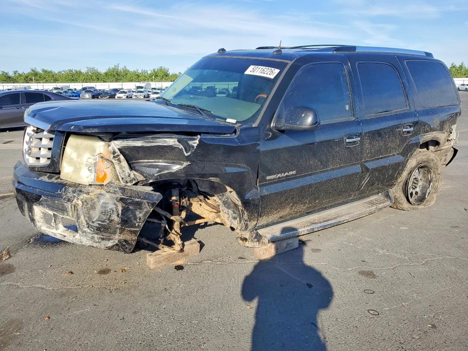 2004 Cadillac Escalade მანქანა იყიდება აუქციონზე, vin: 1GYEK63N94R127013, აუქციონის ნომერი: 50116226