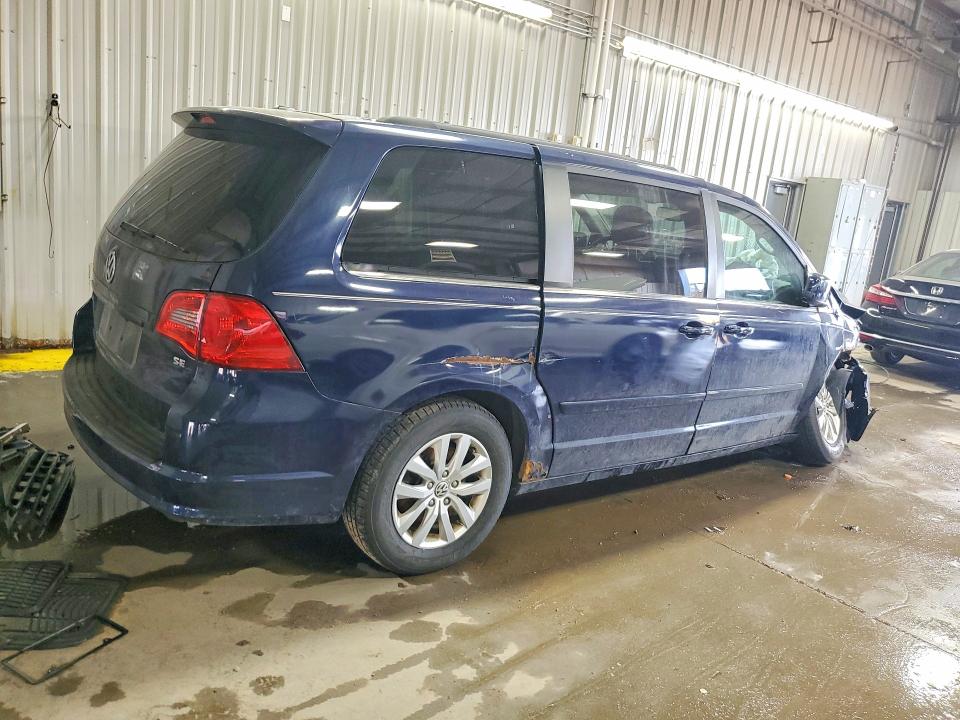 2012 Volkswagen Routan მანქანა იყიდება აუქციონზე, vin: 2C4RVABG3CR392250, აუქციონის ნომერი: 50465826