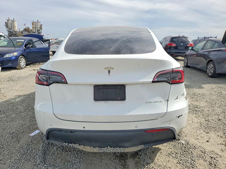 Продаж на аукціоні авто 2022 Tesla Model Y, vin: 7SAYGDEE1NF345432, номер лоту: 48684956
