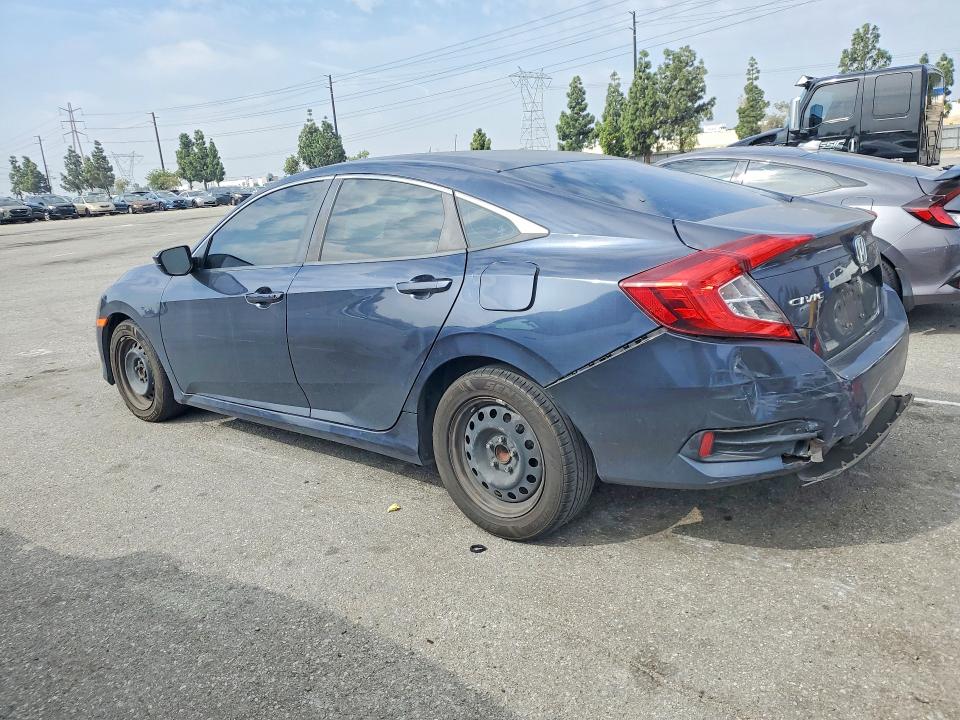 49575666 :رقم المزاد ، 19XFC2F59HE060815 vin ، 2017 Honda Civic مزاد بيع