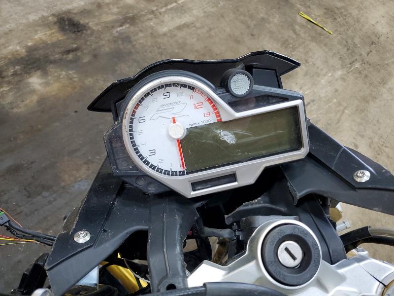 47402476 :رقم المزاد ، WB10D6203M6D55459 vin ، 2021 Bmw S 1000 مزاد بيع