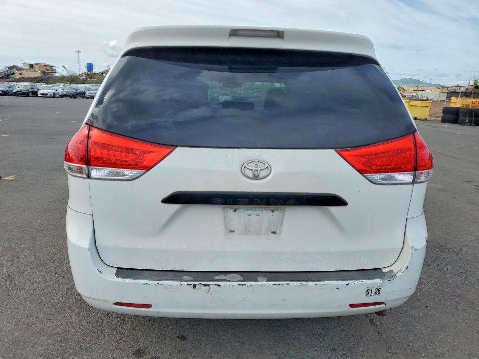 2013 Toyota Sienna მანქანა იყიდება აუქციონზე, vin: 5TDZK3DC7DS301262, აუქციონის ნომერი: 50451366