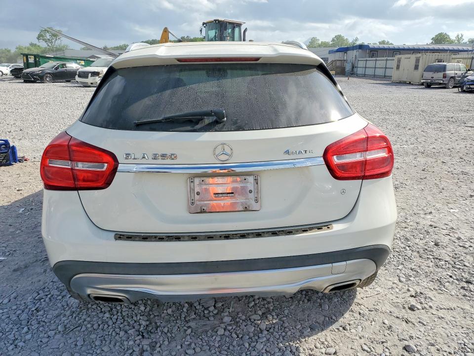 49830516 :رقم المزاد ، WDCTG4GB6FJ039938 vin ، 2015 Mercedes-benz Gla مزاد بيع