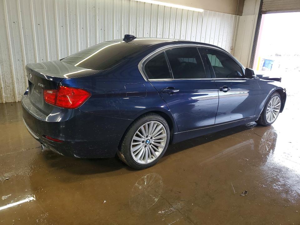 49939646 :رقم المزاد ، WBA3B9C53EF588593 vin ، 2014 Bmw 335 مزاد بيع