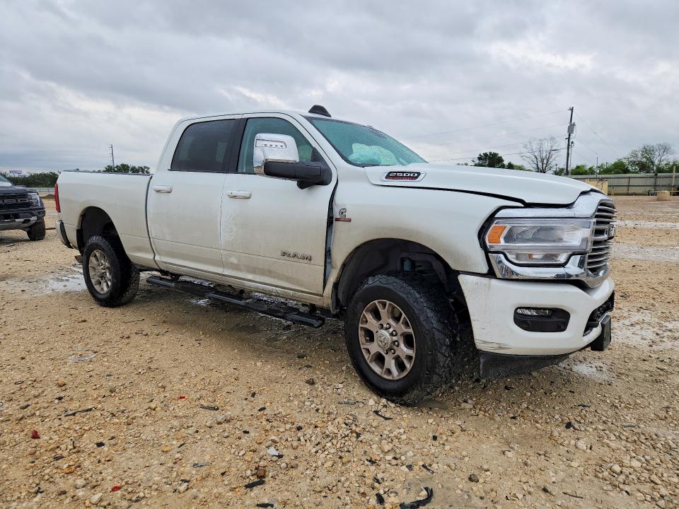 48166526 :رقم المزاد ، 3C6UR5FL4RG388369 vin ، 2024 Ram 2500 مزاد بيع