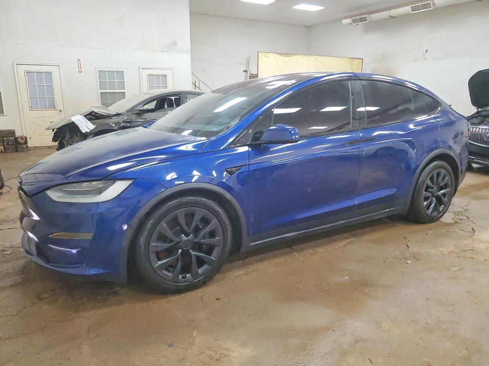 Продажа на аукционе авто 2022 Tesla Model X, vin: 7SAXCAE53NF350136, номер лота: 51141446