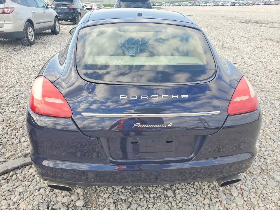 50903996 :رقم المزاد ، WP0AA2A72BL012659 vin ، 2011 Porsche Panamera مزاد بيع