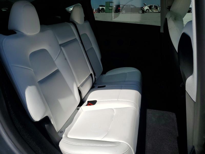 2024 Tesla Model Y მანქანა იყიდება აუქციონზე, vin: 7SAYGDEE1RA287731, აუქციონის ნომერი: 49508536