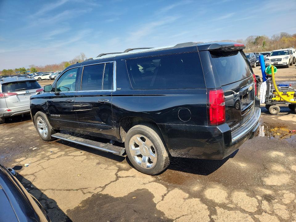 Продажа на аукционе авто 2015 Chevrolet Suburban, vin: 1GNSKKKCXFR549870, номер лота: 48580146