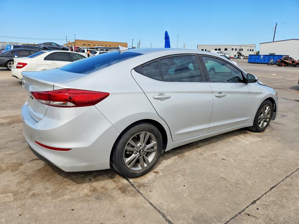 48199166 :رقم المزاد ، 5NPD84LFXJH400069 vin ، 2018 Hyundai Elantra مزاد بيع