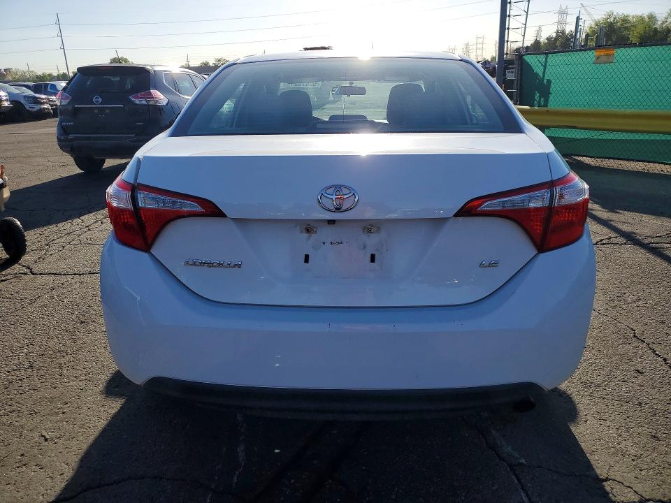 Продаж на аукціоні авто 2015 Toyota Corolla, vin: 5YFBURHE6FP226513, номер лоту: 50678216