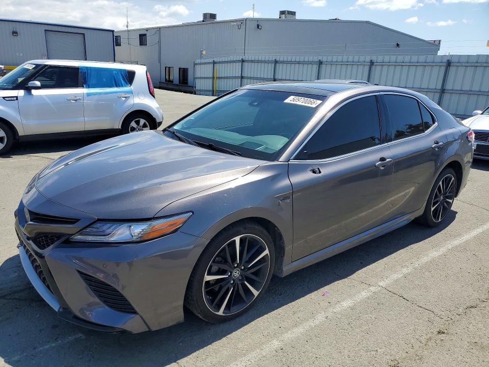 Продажа на аукционе авто 2018 Toyota Camry, vin: 4T1BZ1HK7JU007429, номер лота: 50970066