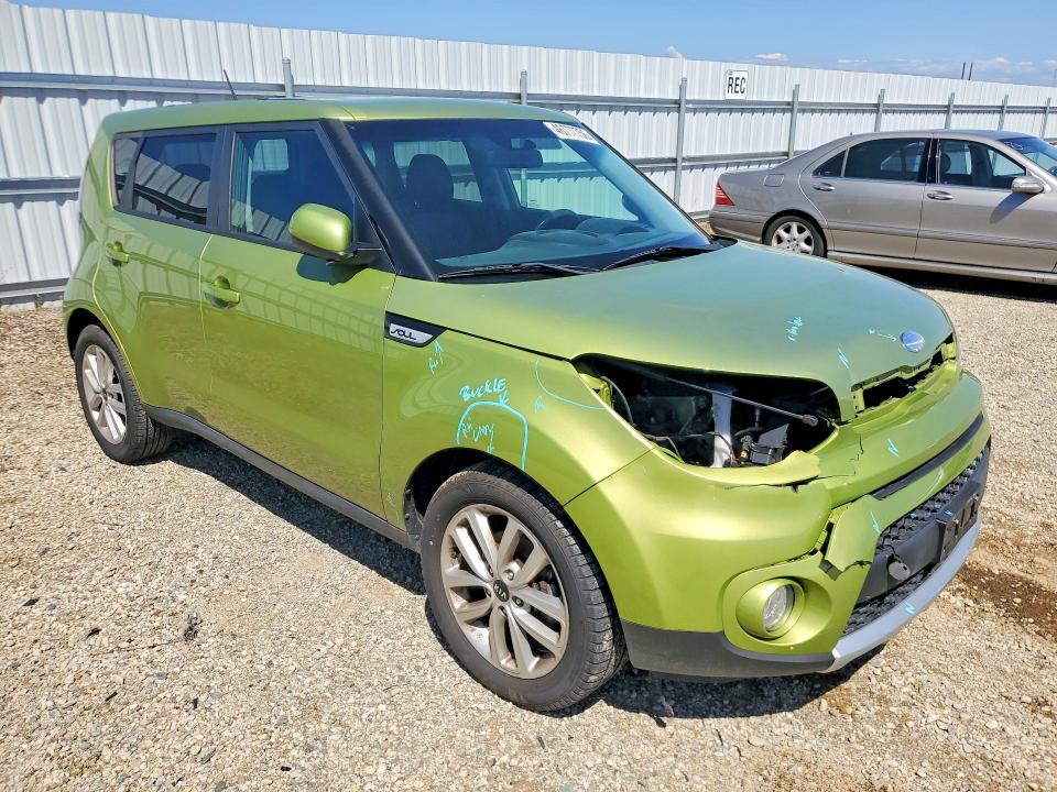 Продажа на аукционе авто 2017 Kia Soul, vin: KNDJP3A52H7883839, номер лота: 46777756