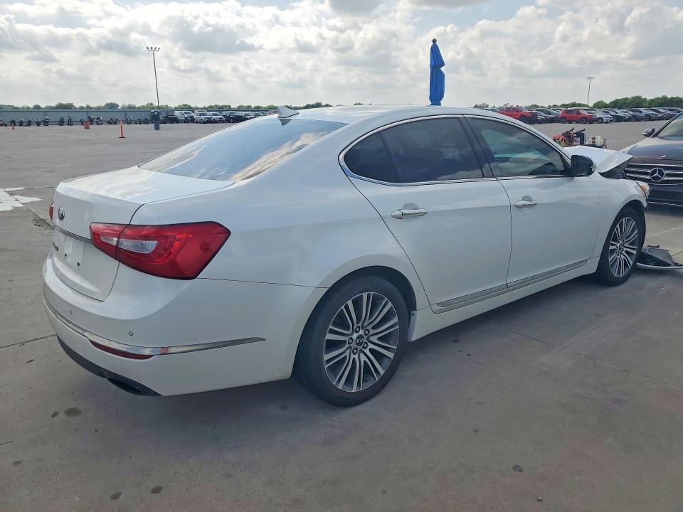 2015 Kia Cadenza მანქანა იყიდება აუქციონზე, vin: KNALN4D75F5168772, აუქციონის ნომერი: 50254046