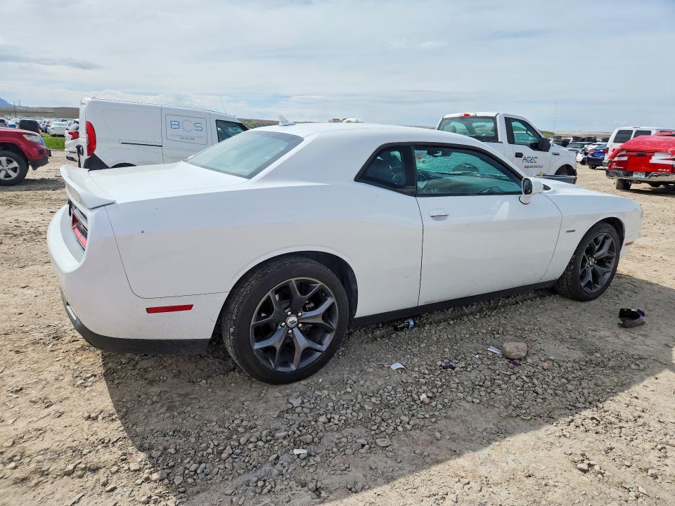 51032716 :رقم المزاد ، 2C3CDZBT7JH300617 vin ، 2018 Dodge Challenger مزاد بيع