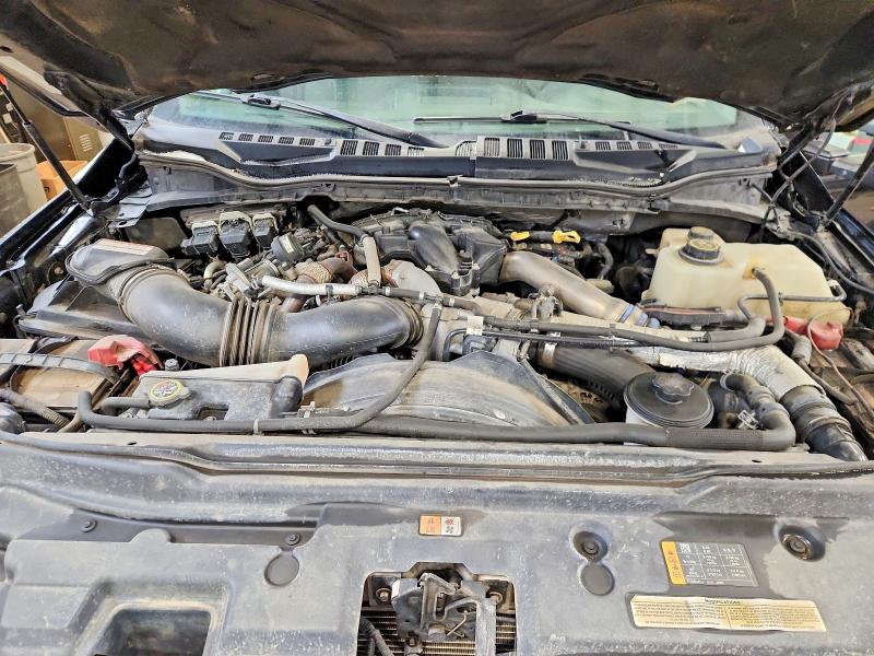 51163286 :رقم المزاد ، 1FT8W3DT8HEE10597 vin ، 2017 Ford F350 مزاد بيع